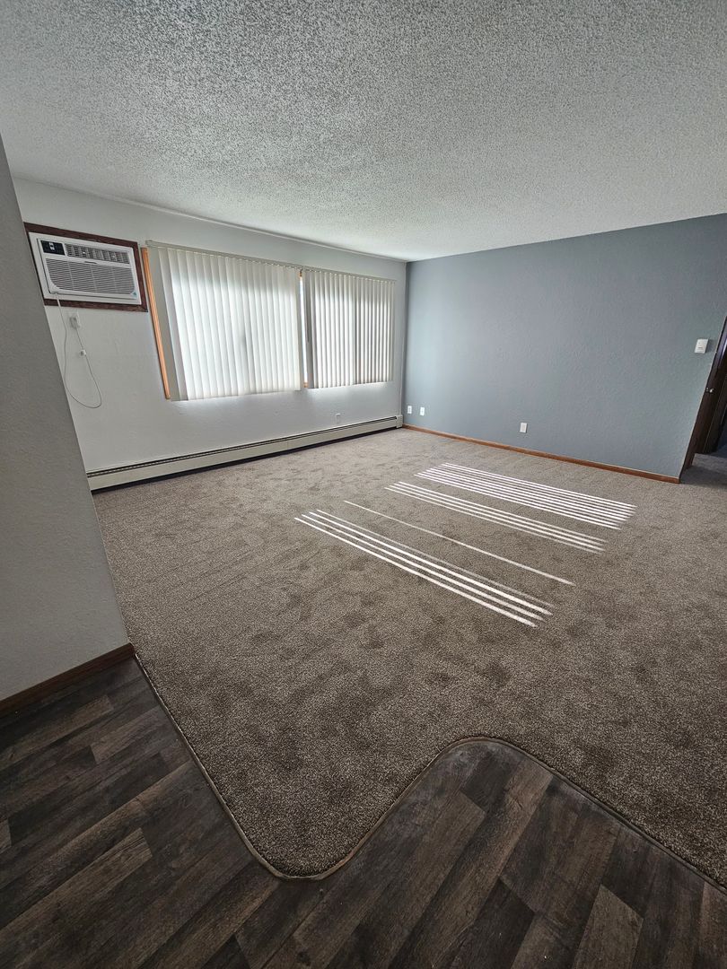 St Cloud Apartment: 1014 E St Germain