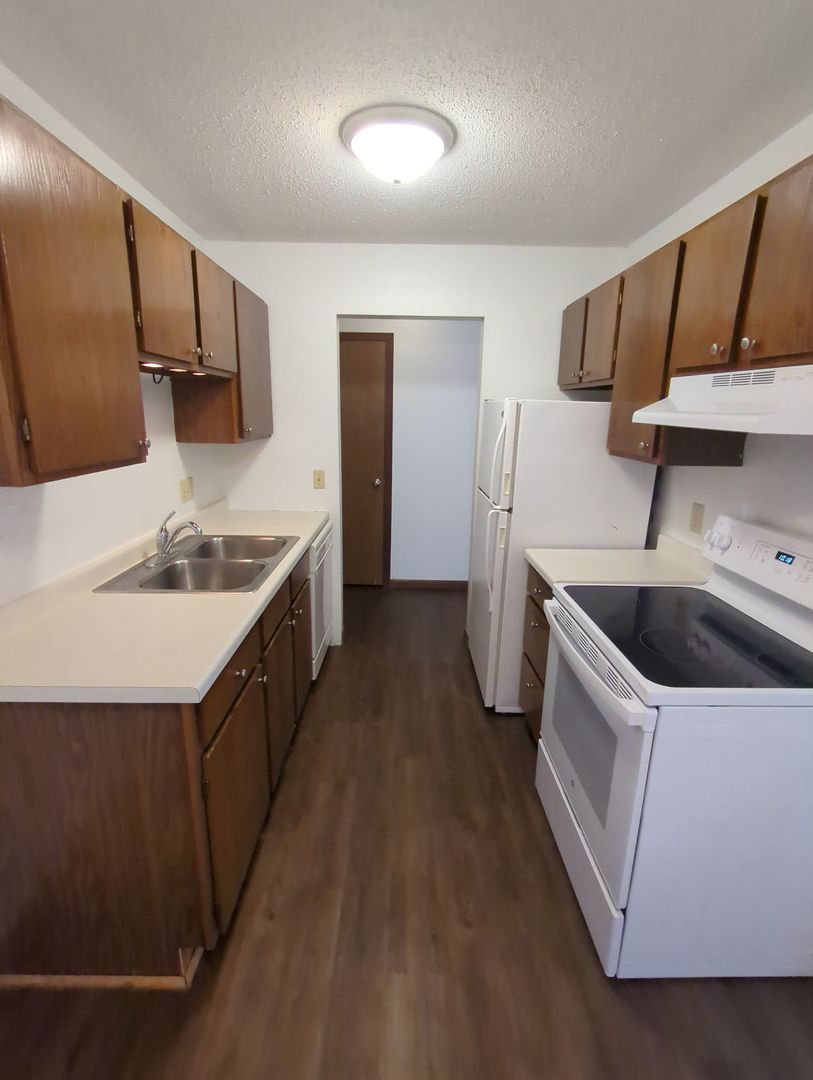 St Cloud Apartment: 1014 E St Germain