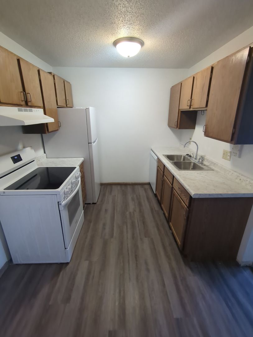 St Cloud Apartment: 1014 E St Germain