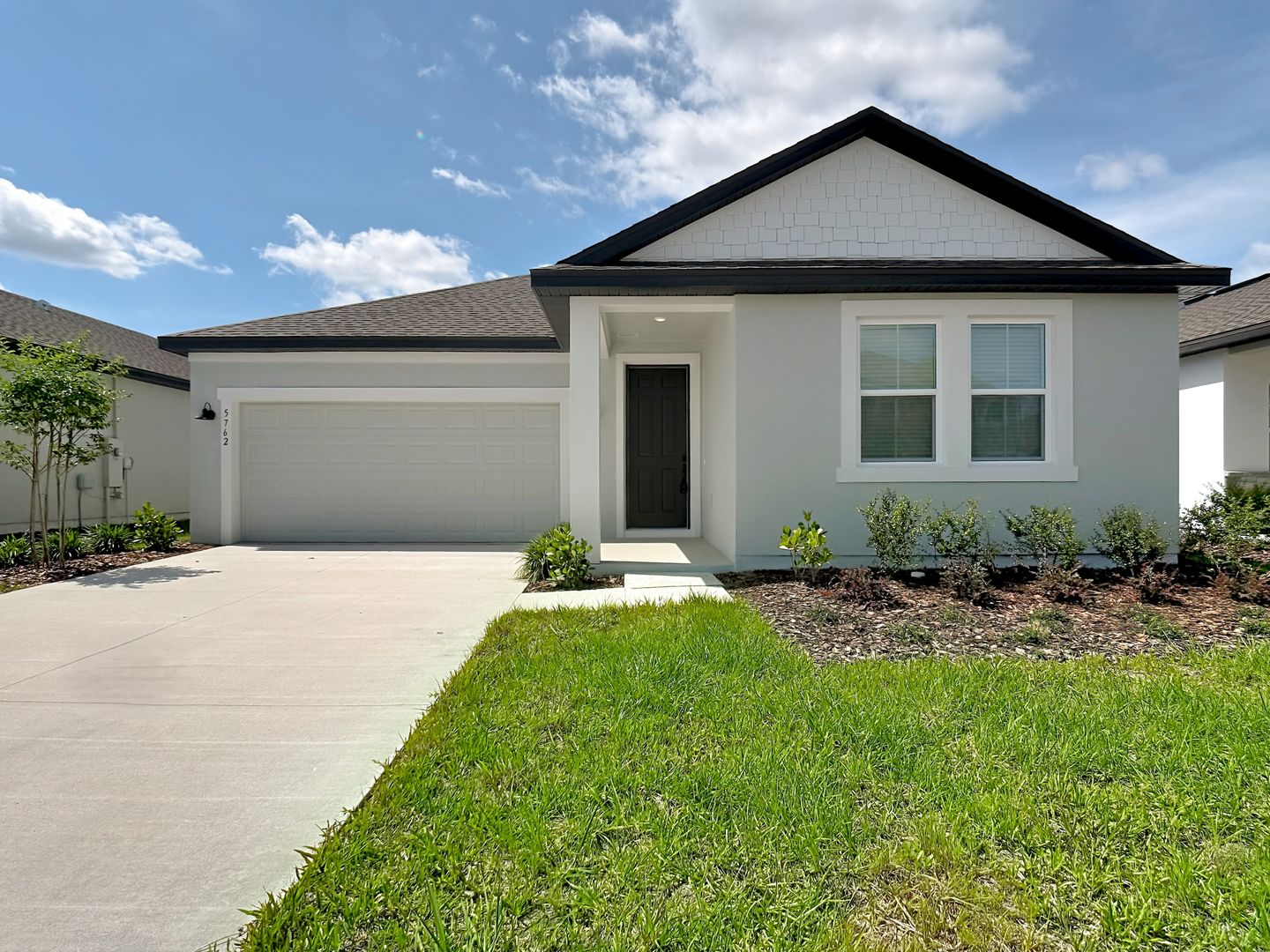 Saint Cloud House: 5762 Cattle Ranch Dr