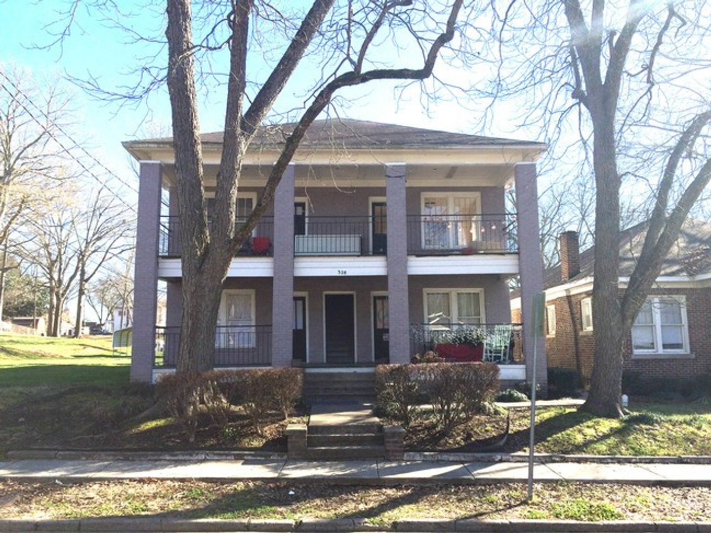 Tupelo Apartment: 328 N Madison