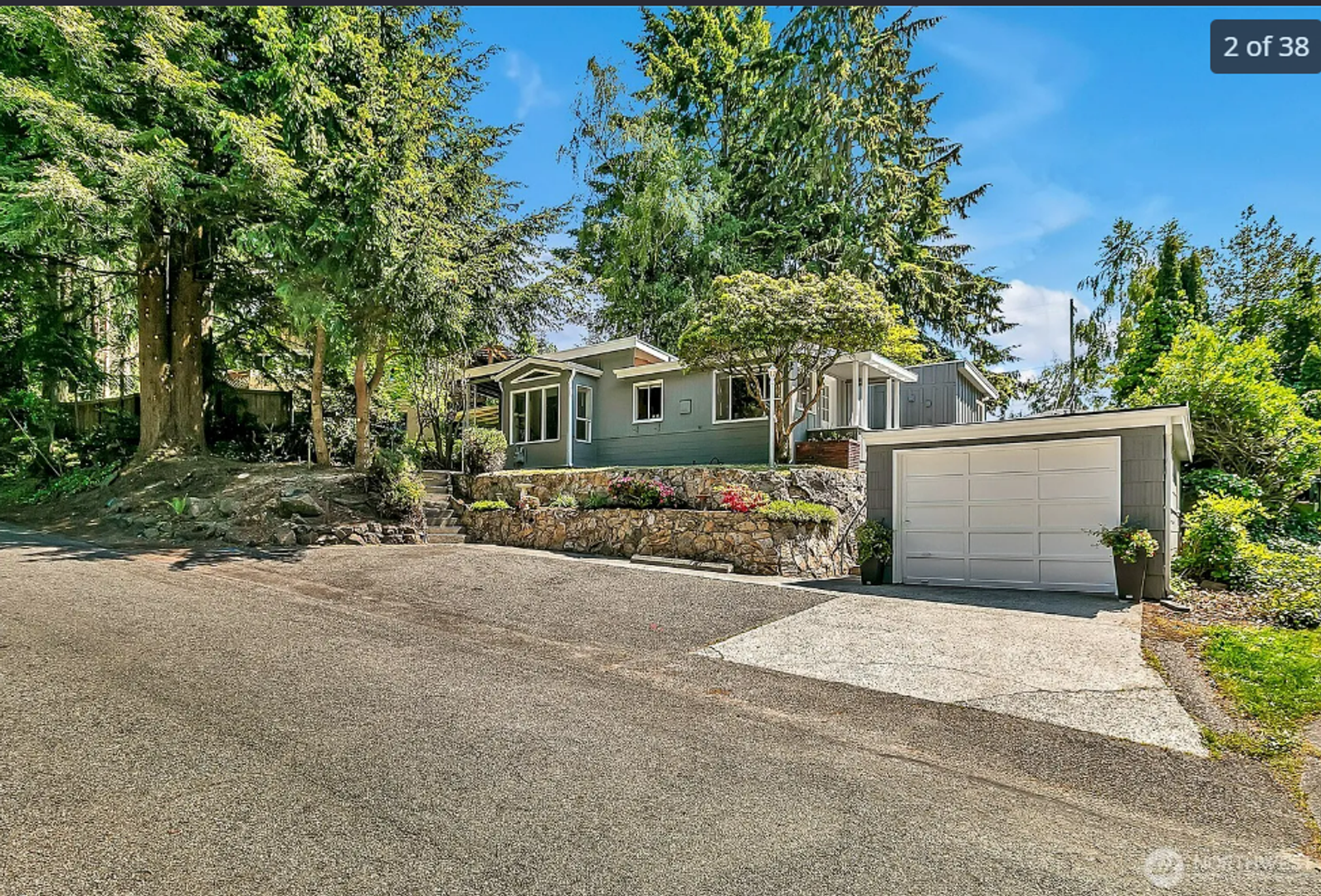 University Place Apartment: 9024 29th St W