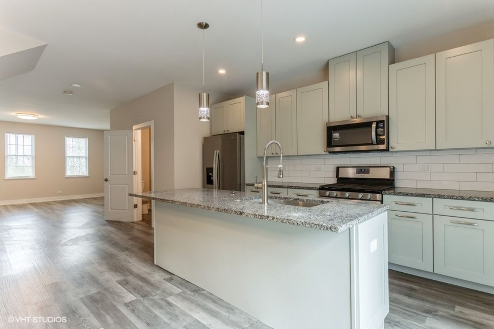 Orland Park Apartment: 10600-10618 Alice Mae Court