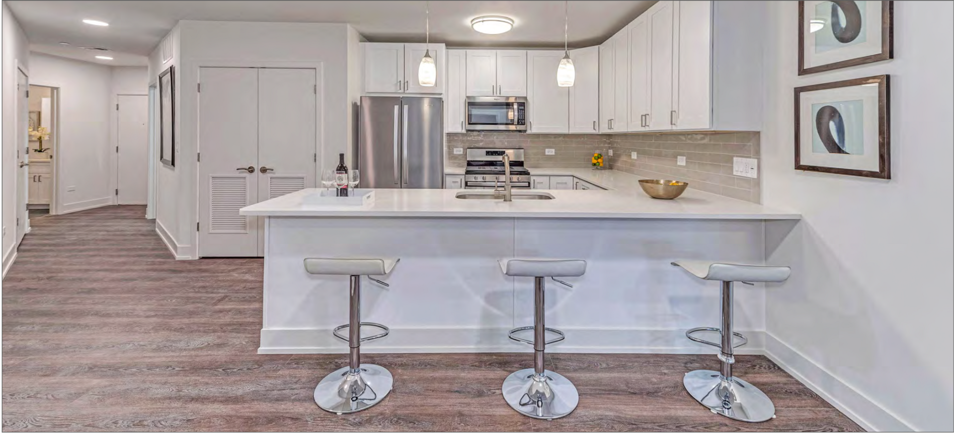 Park Ridge Apartment: 1212 Vine Ave