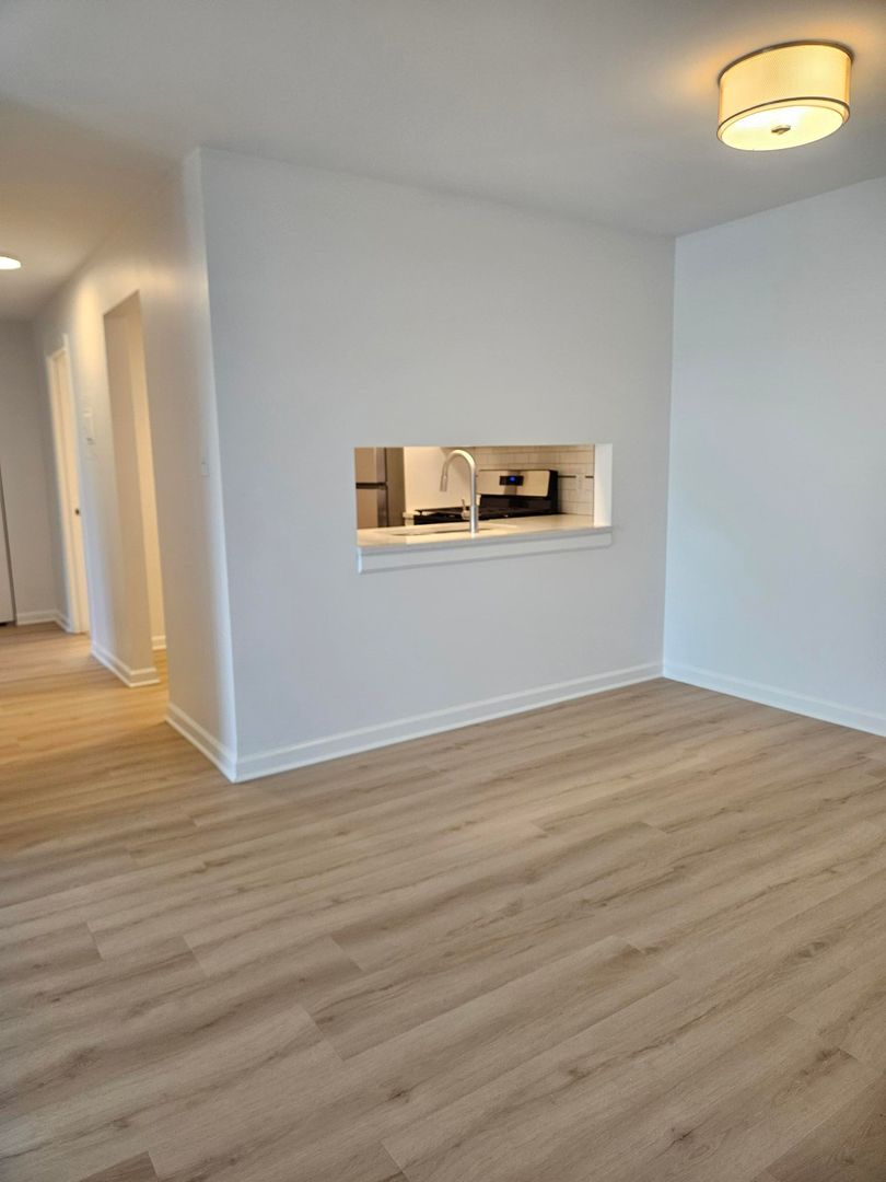 Crown Point Apartment: 1049 South Main Street