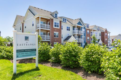 40 West Main Street - 102