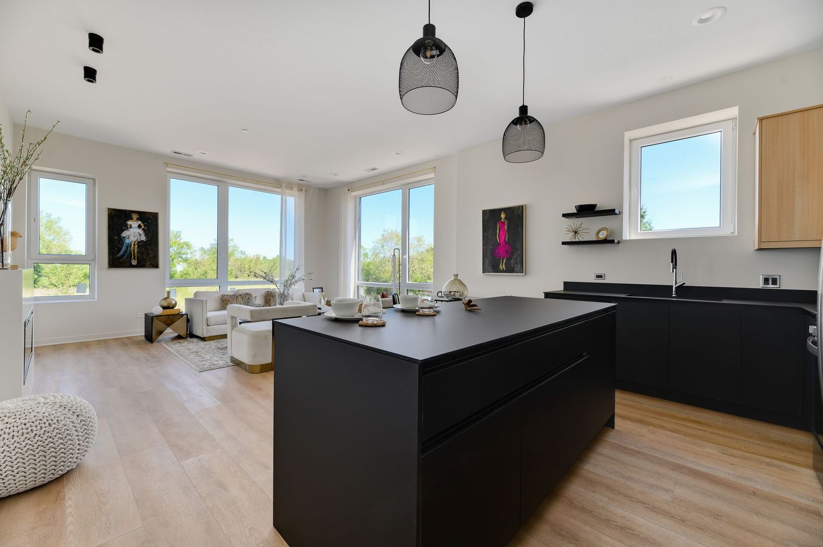 Bloomingdale Apartment: 280-290 Stonington Dr