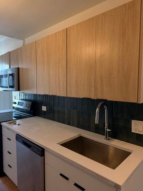 1211 N LaSalle Dr Unit 701 – photo 1