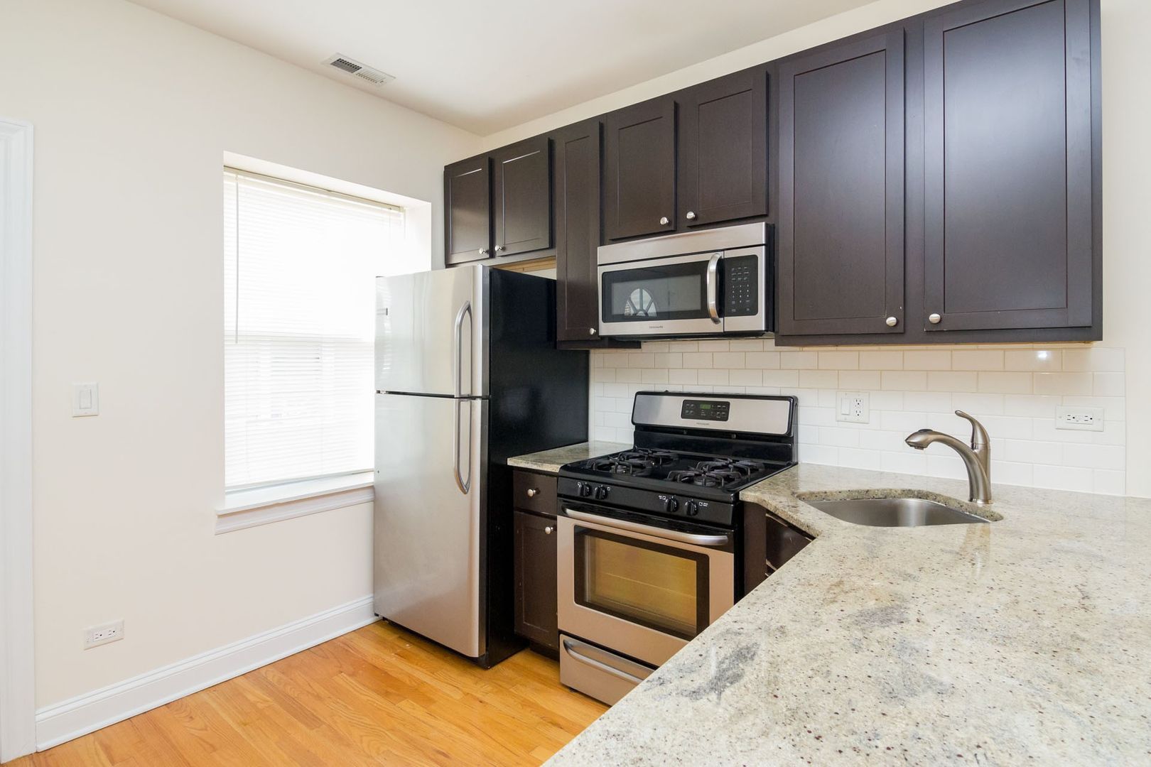 Chicago Apartment: 2035-37 W. Arthur Ave./6446-56 N. Seeley Ave