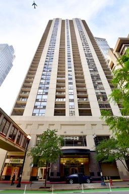 200 N Dearborn St Unit 0901 – photo 1