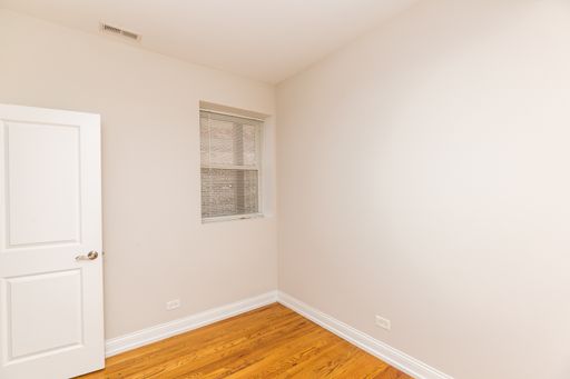 Vintage Charm + Today’s Updates in Portage Park Theater Apartments – photo 1