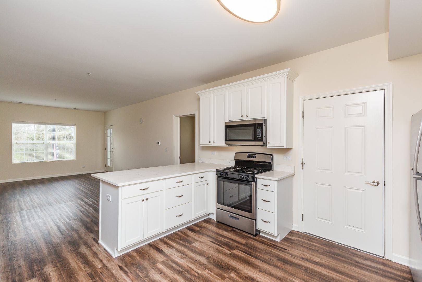 Lake Zurich Apartment: 40-60 West Main Street