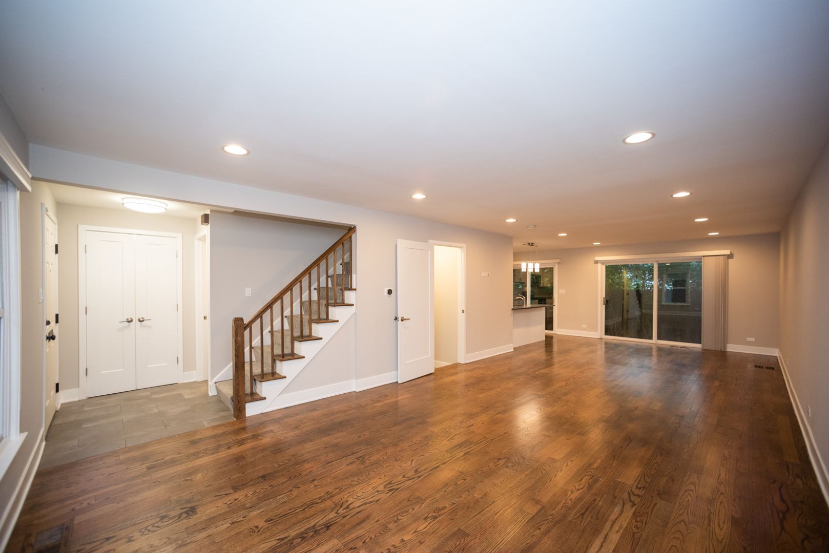 Winnetka Apartment: 700-738 Green Bay Rd