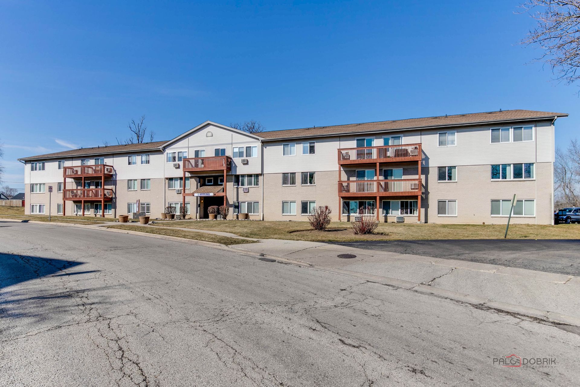 Woodlands Apartment Homes