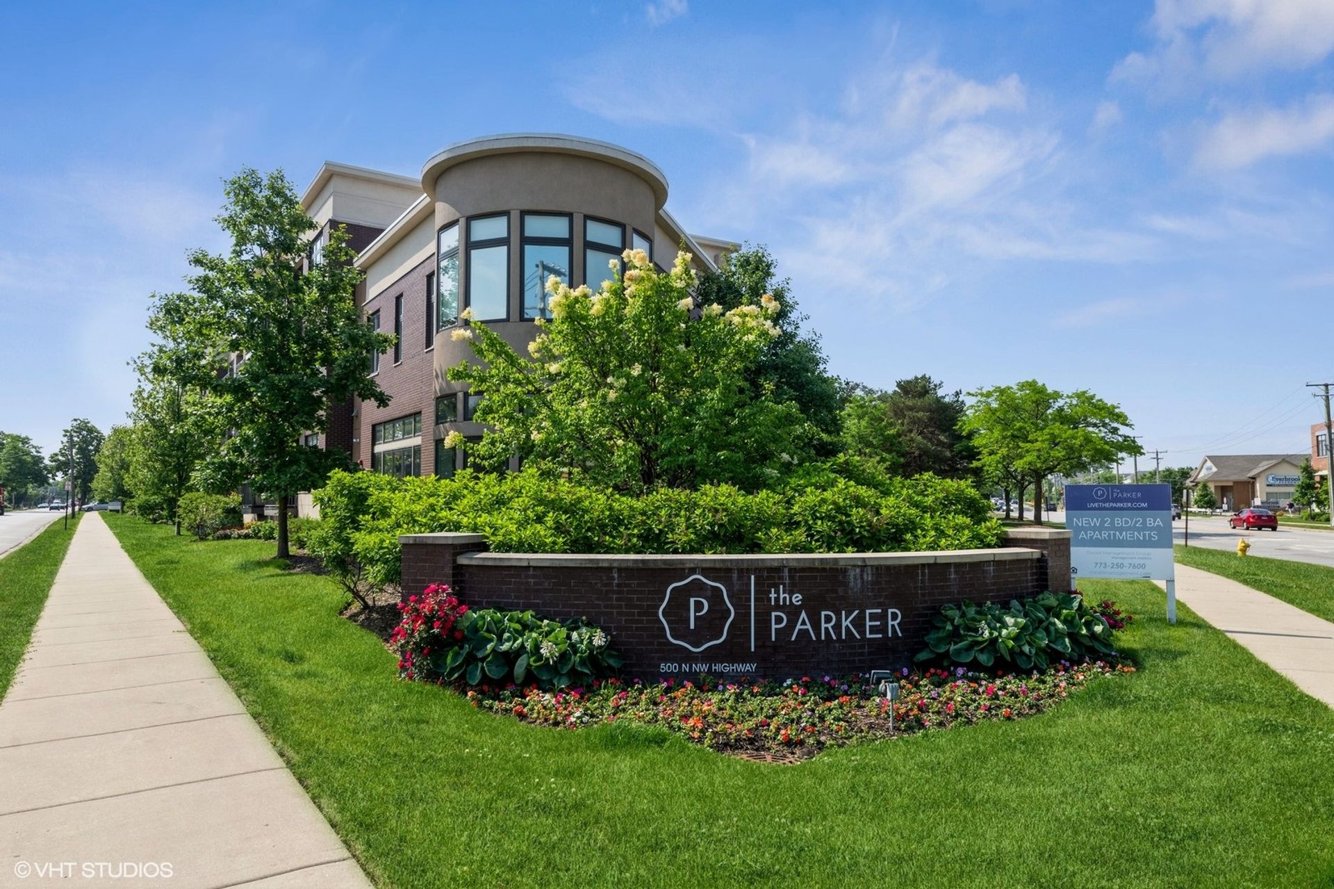 Park Ridge Apartment: 500 N Northwest Hwy