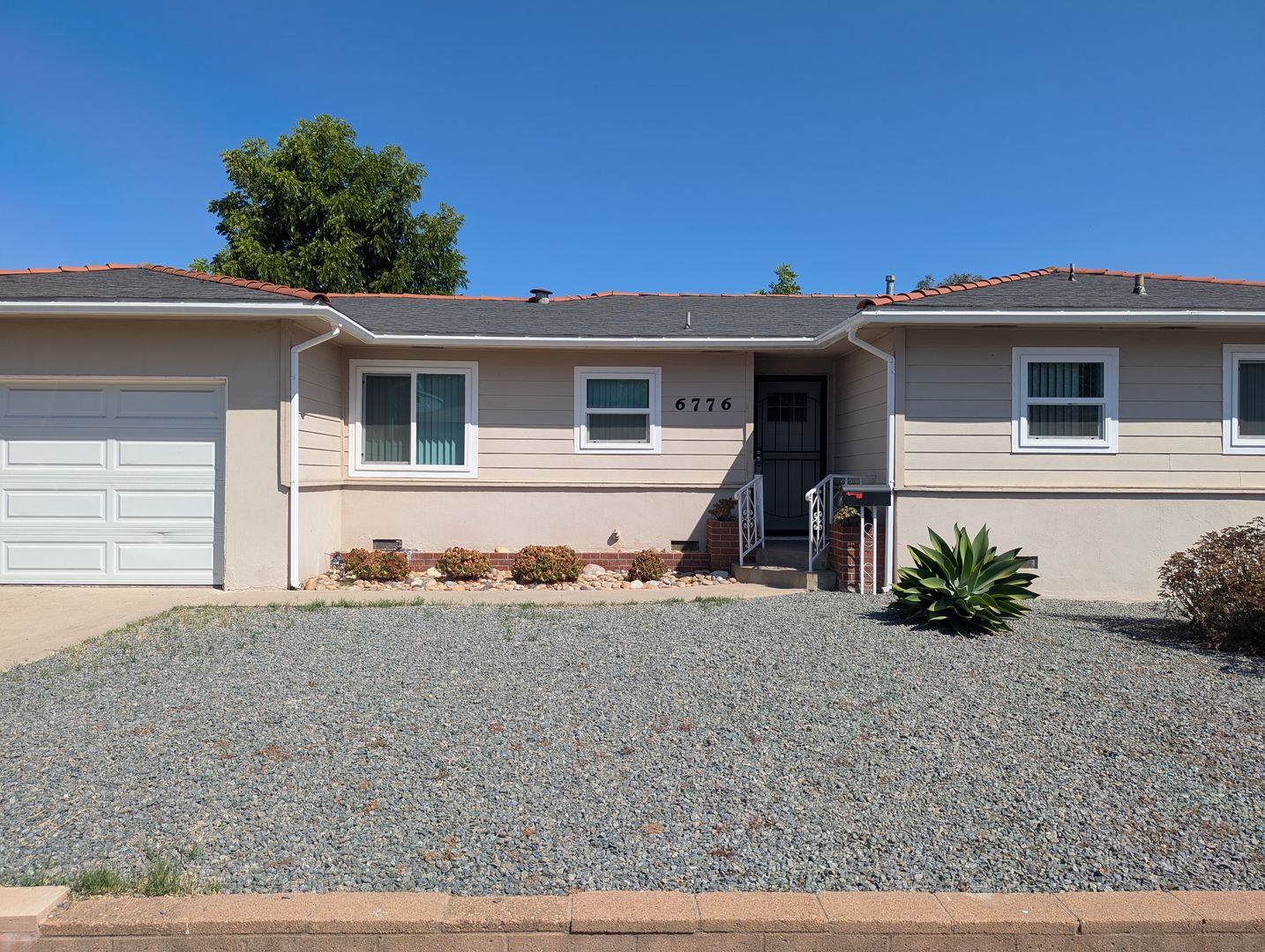 Lemon Grove House: 6776 Hibiscus Dr.