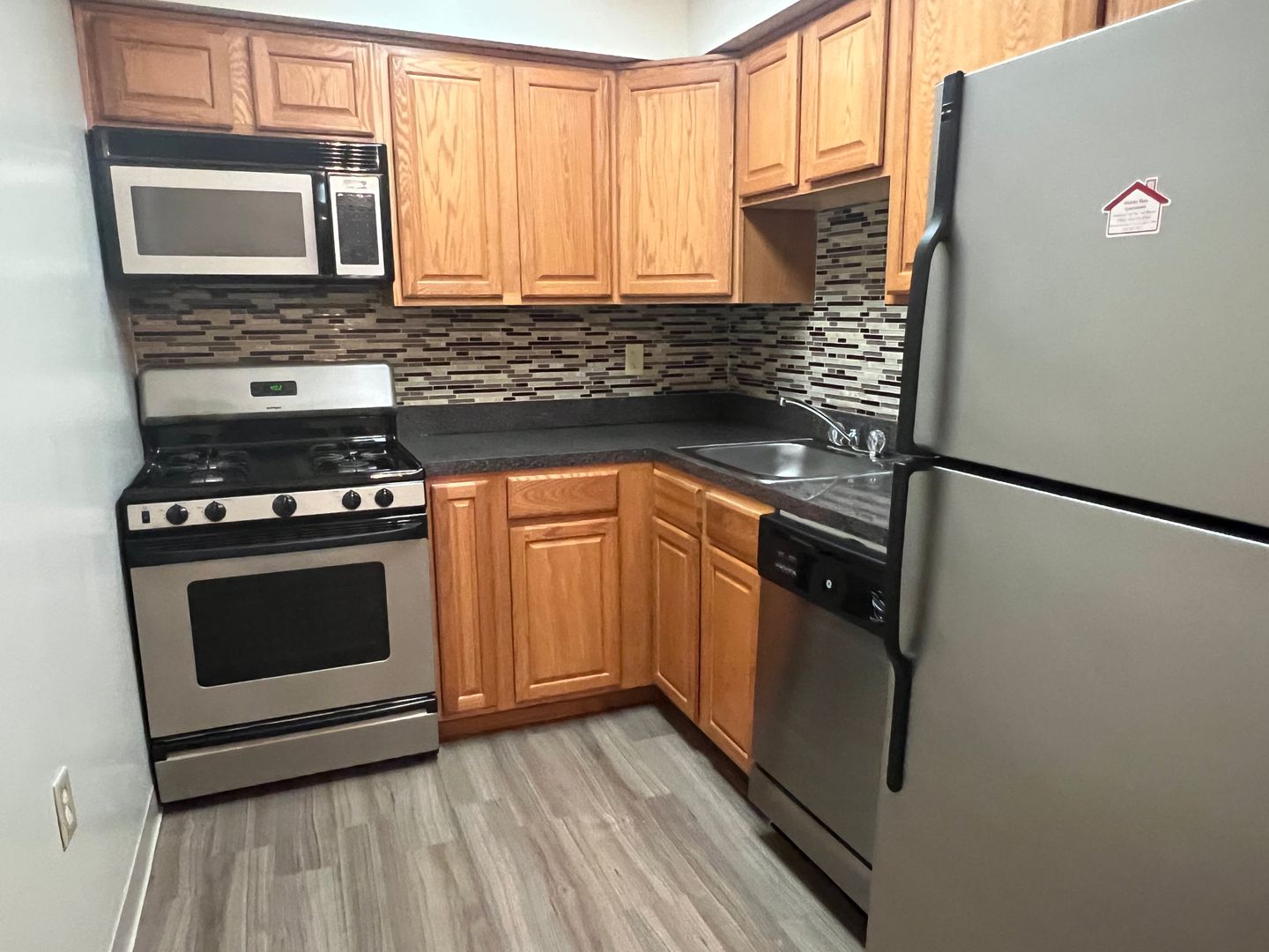 Whitehall Apartment: Mickley & Overlook Road