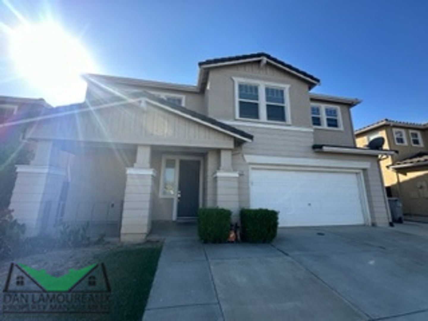 Woodland House: 1826 Lowe Dr
