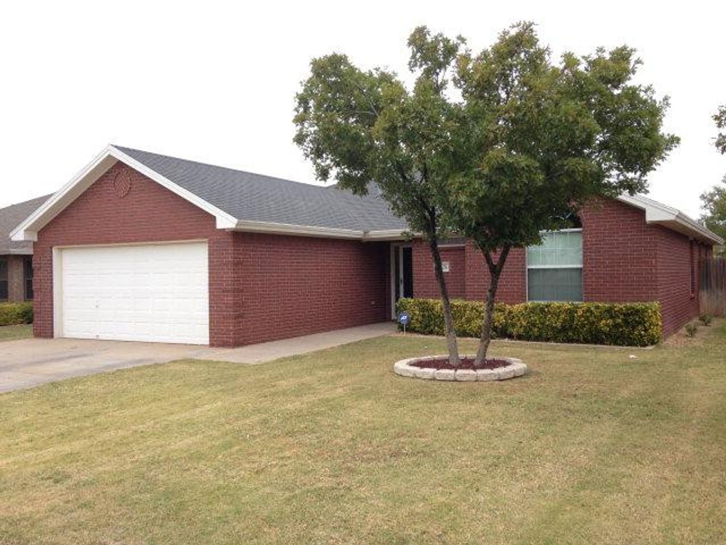 Lubbock House: 2226 97th