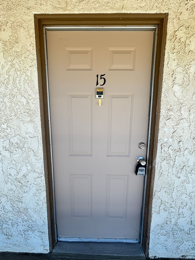 Lancaster Condo: 5021 West Avenue L-4 #15