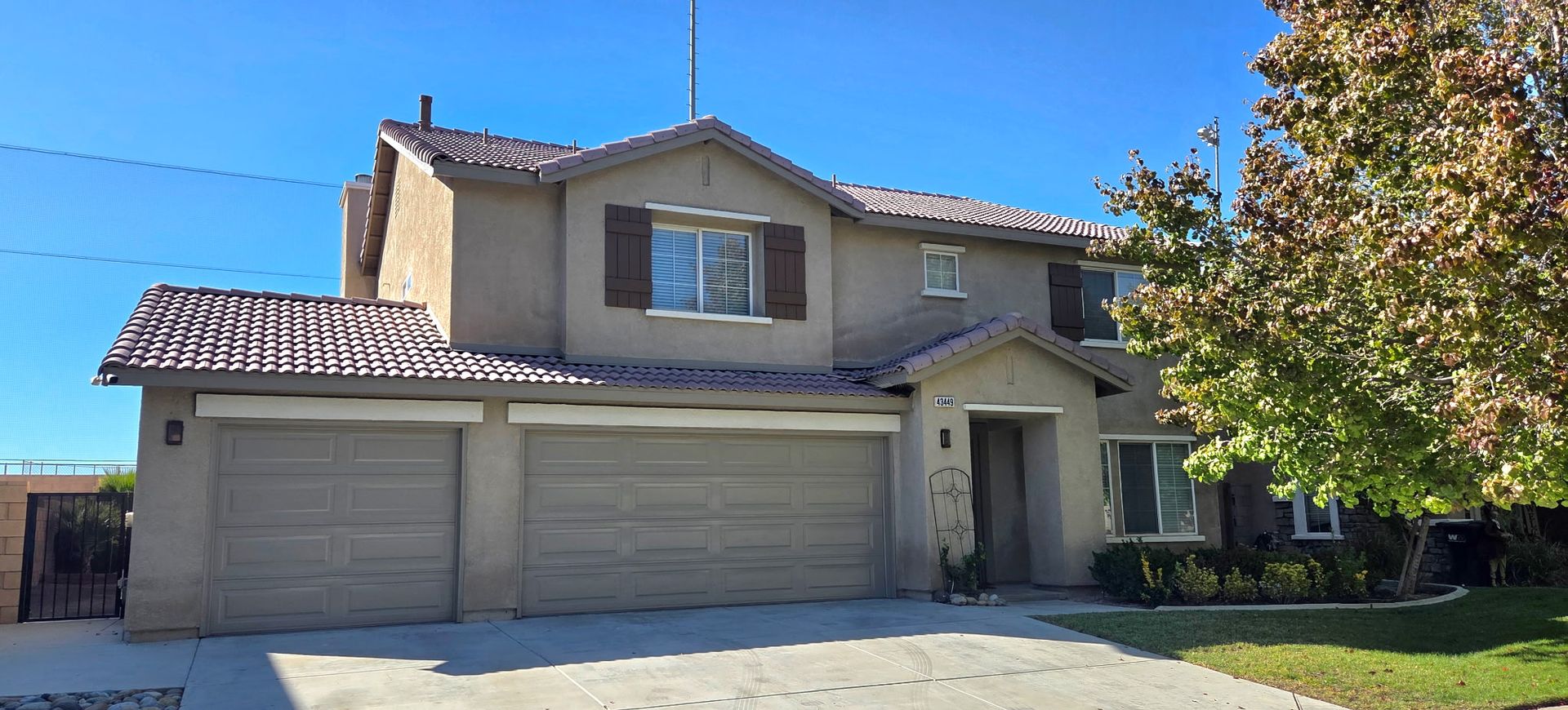 LANCASTER House: 43449 33RD STREET WEST