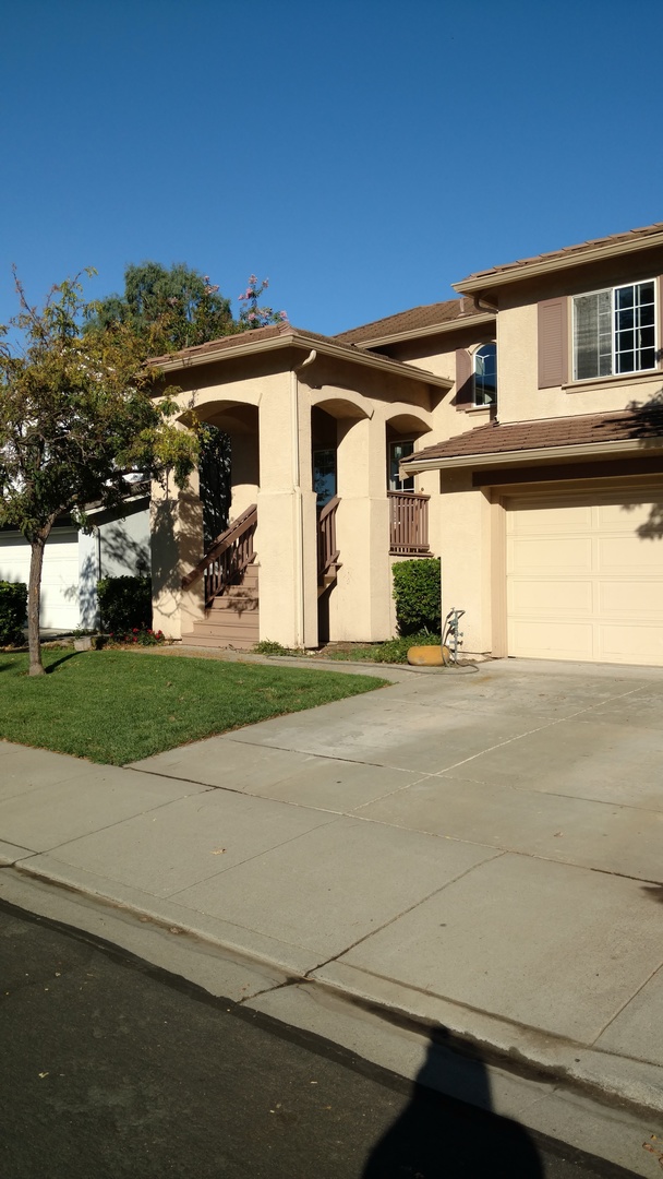 Martinez House: 521 Westaire Blvd