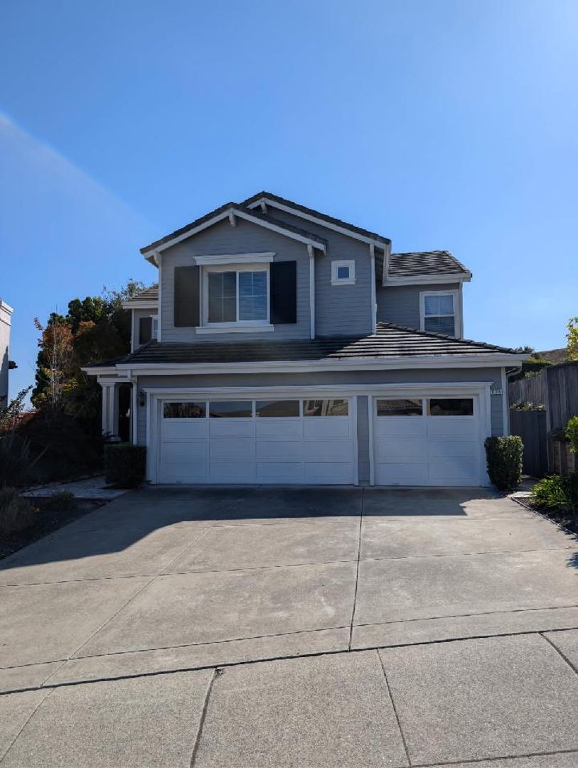 Dublin House: 11195 Bay Laurel St