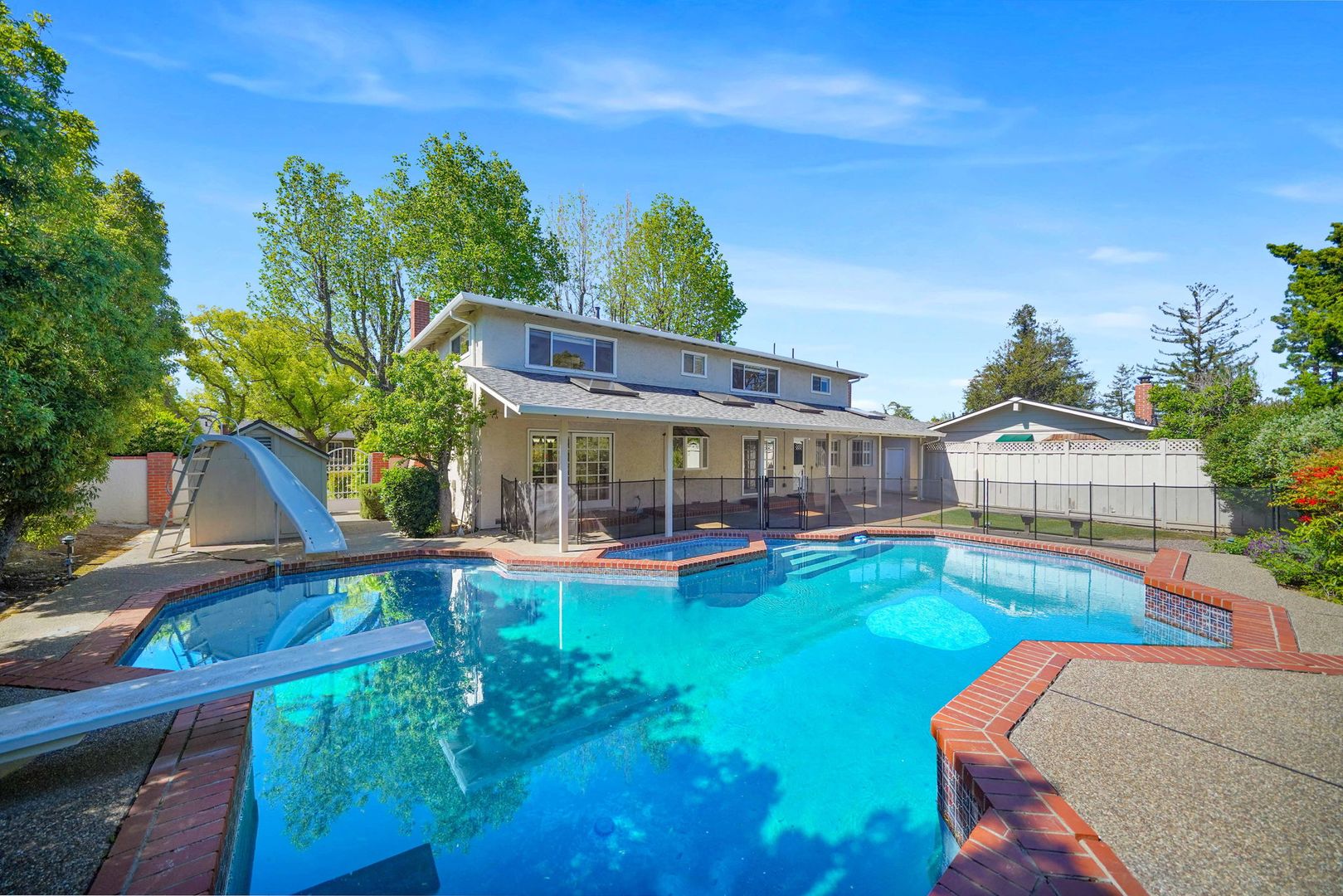 Saratoga House: 12651 Kinman Court