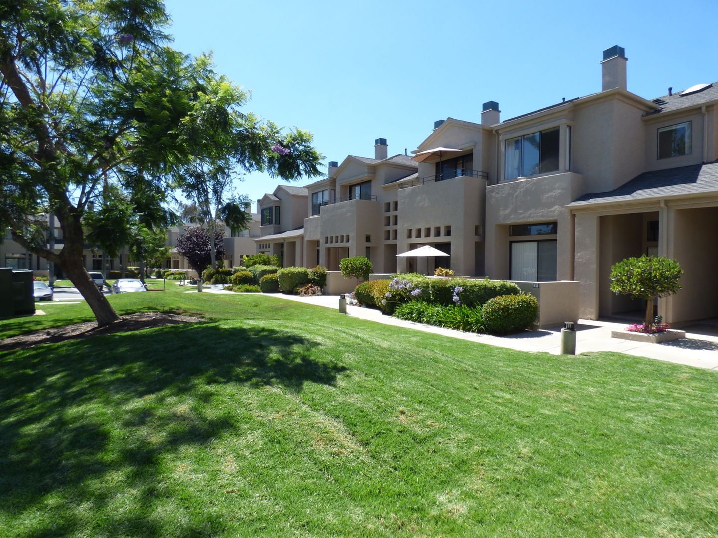 San Diego Townhome: 4351 Nobel Drive