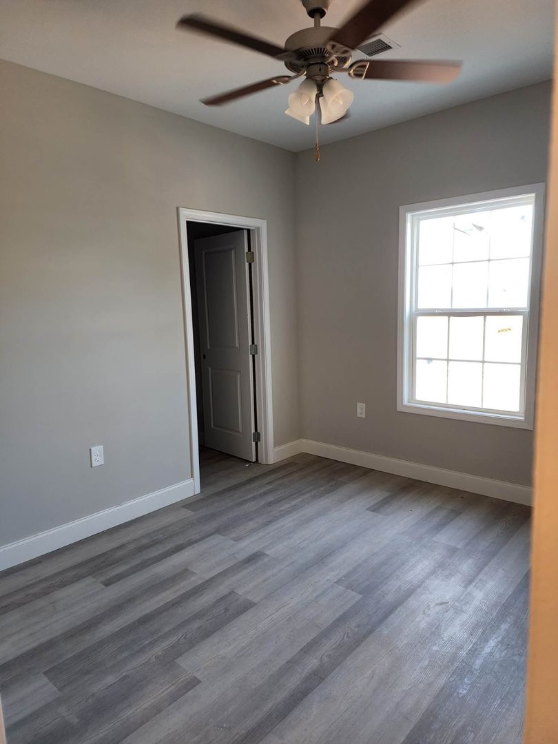 2191 Prospector Ct Bldg 11 4 of 12