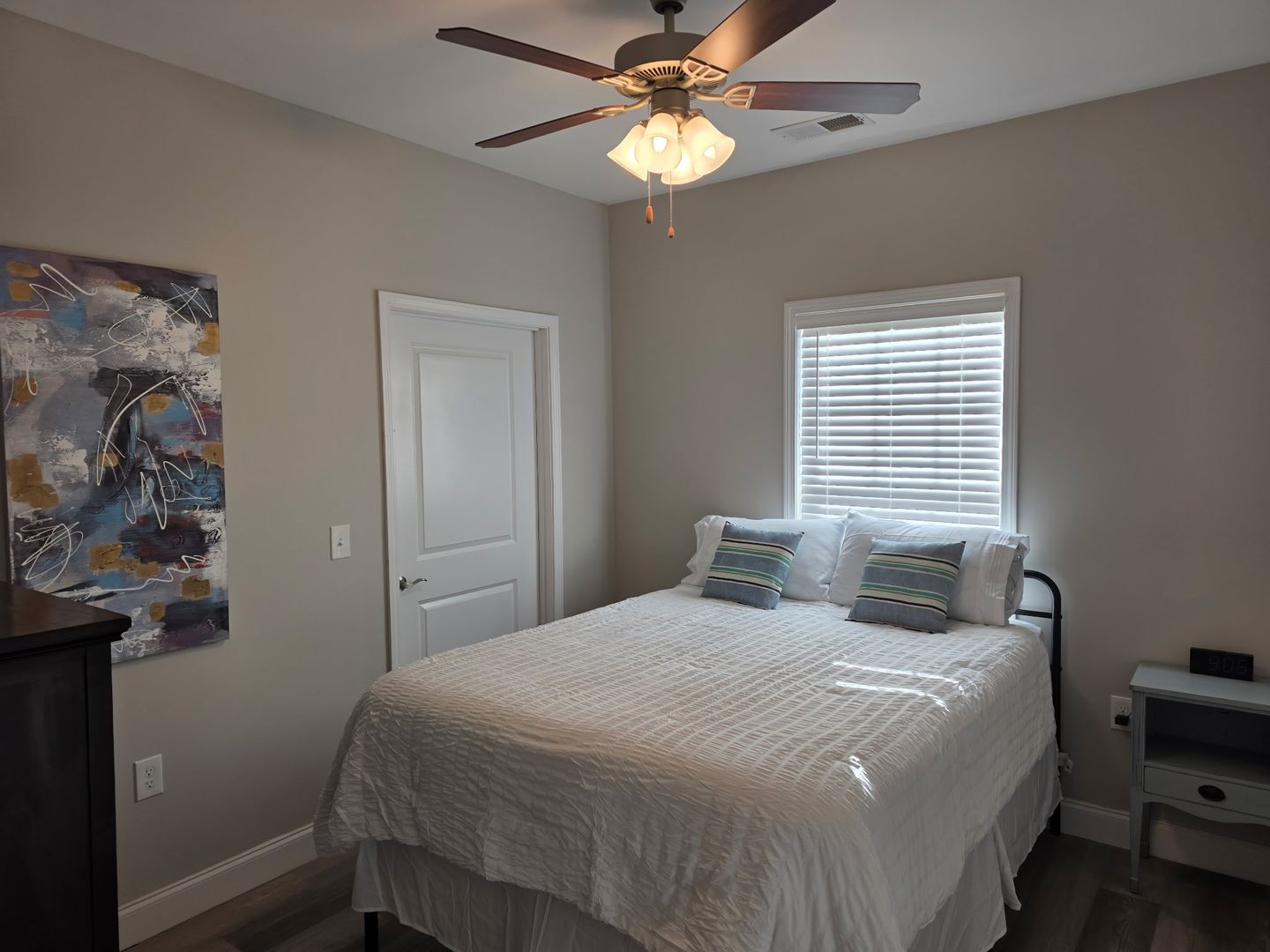 2244 Hickory St. 4 of 11