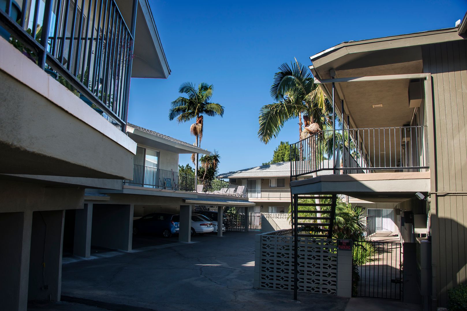 Glendale Apartment: 1253 Boynton St.