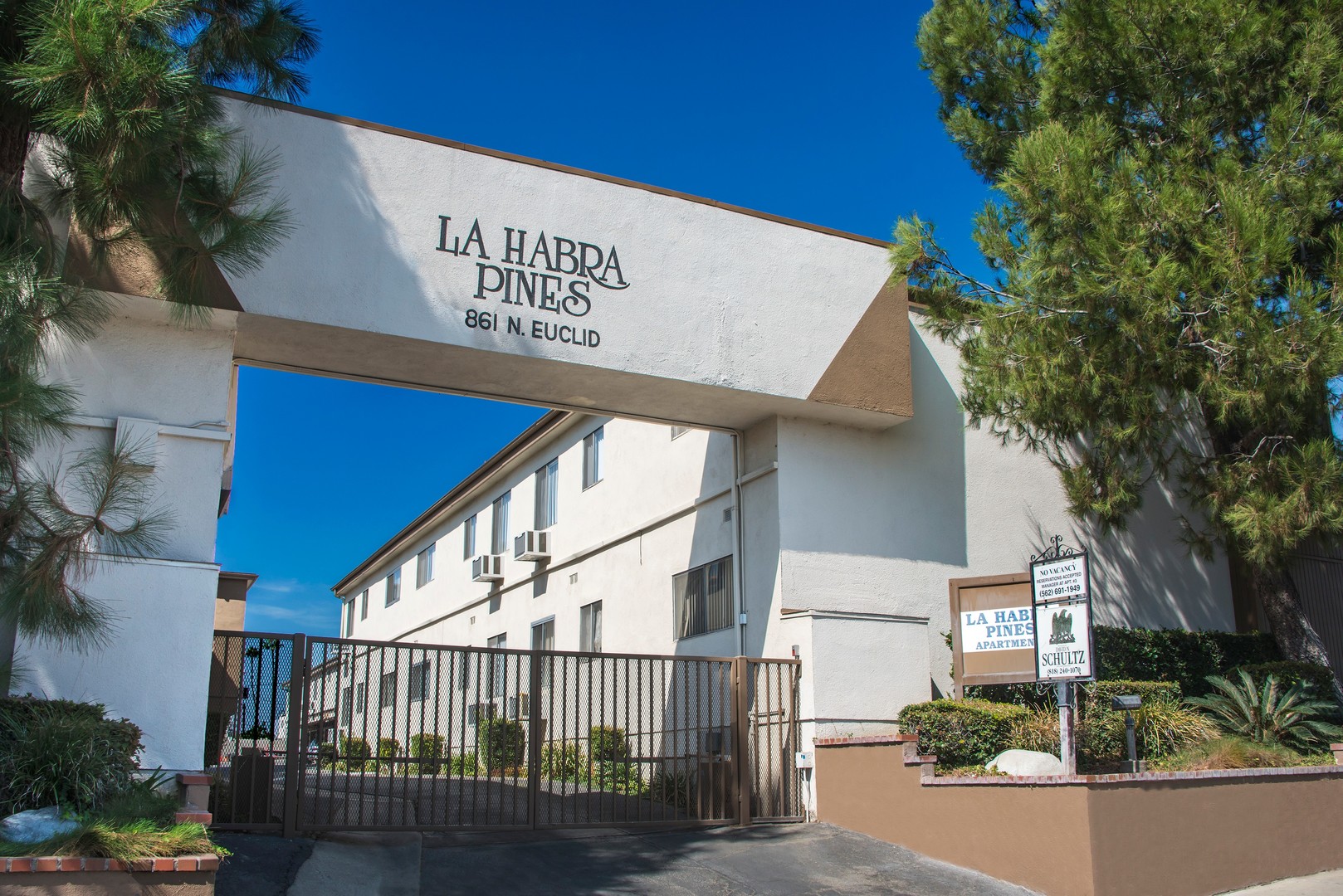 La Habra Apartment: 861 N. Euclid St.