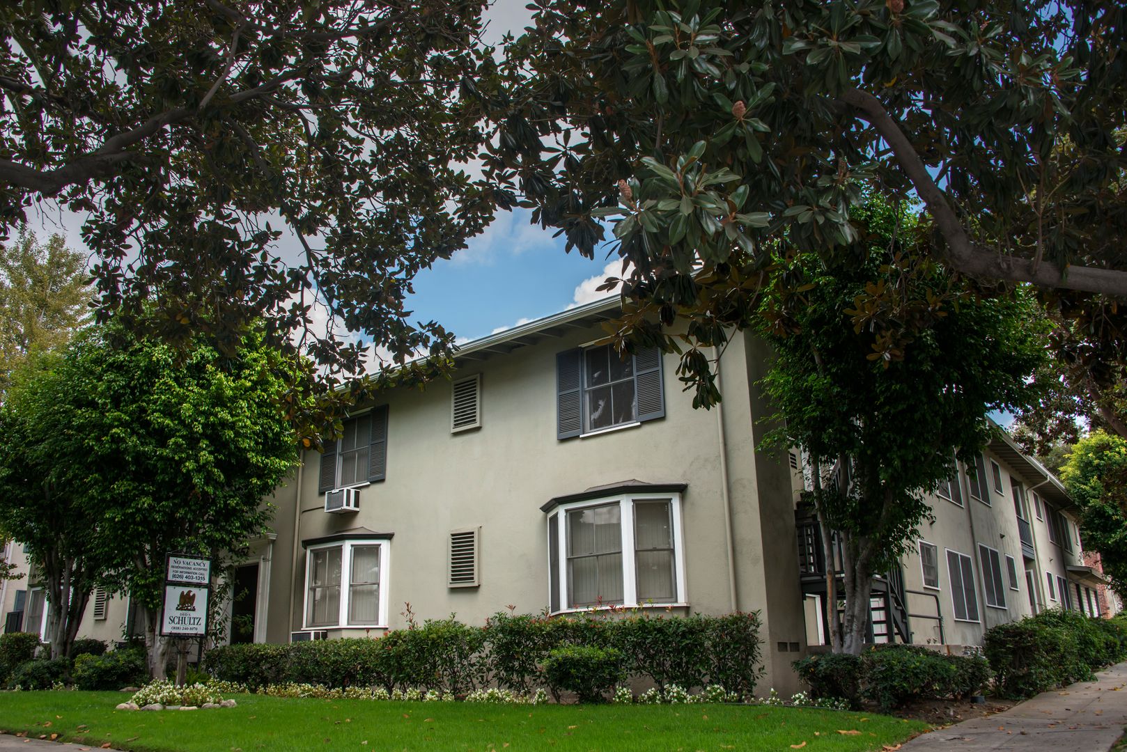 So. Pasadena Apartment: 652 Orange Grove Avenue