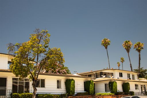 1 Bed 1 Bath Rental at 1091 N. Lake Ave. #19, Pasadena, CA – photo 1