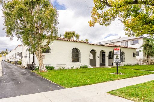 1 Bed 1 Bath Rental at 1131 E. California Ave. #C, Glendale, CA – photo 1