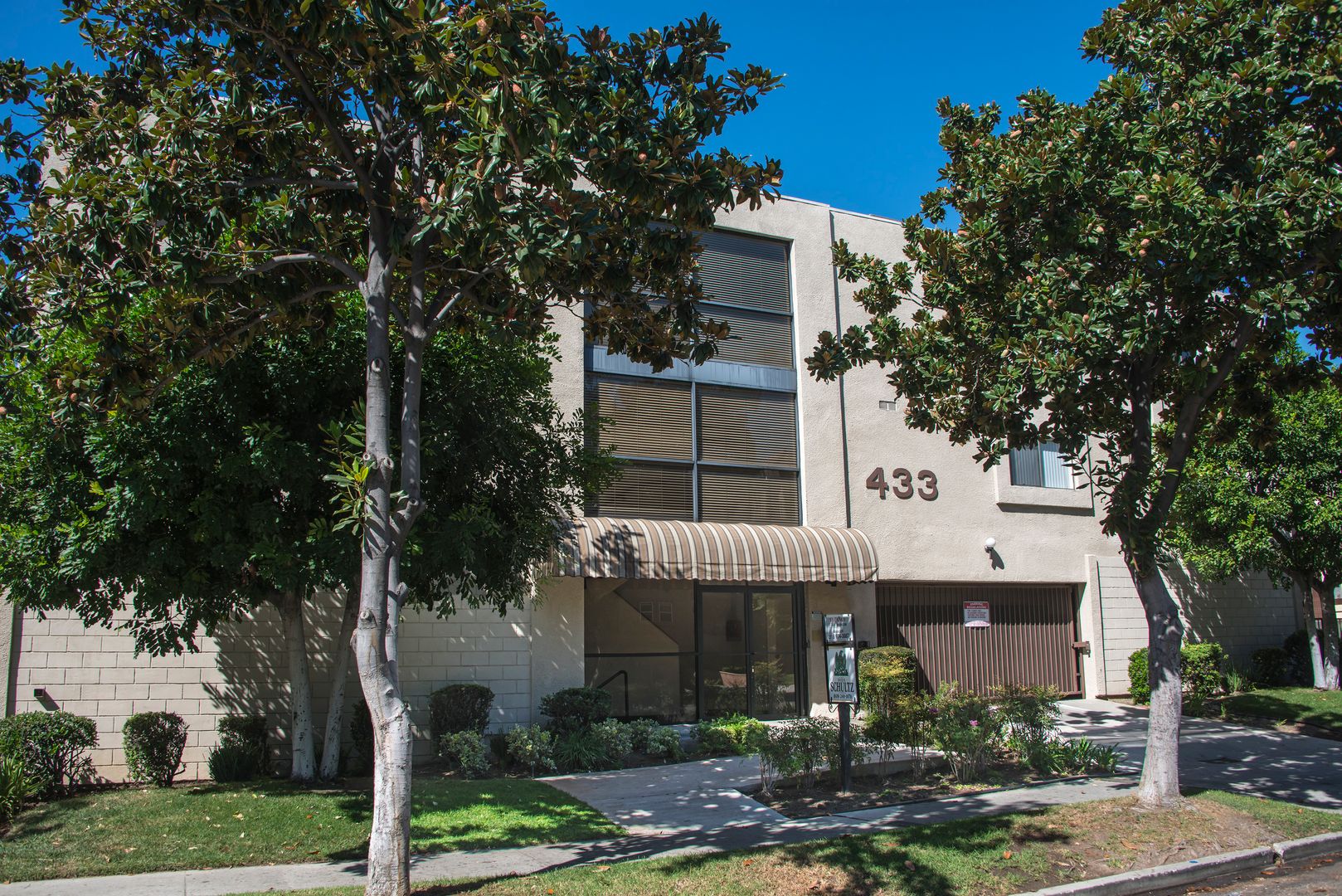Glendale Apartment: 433 N. Louise Street