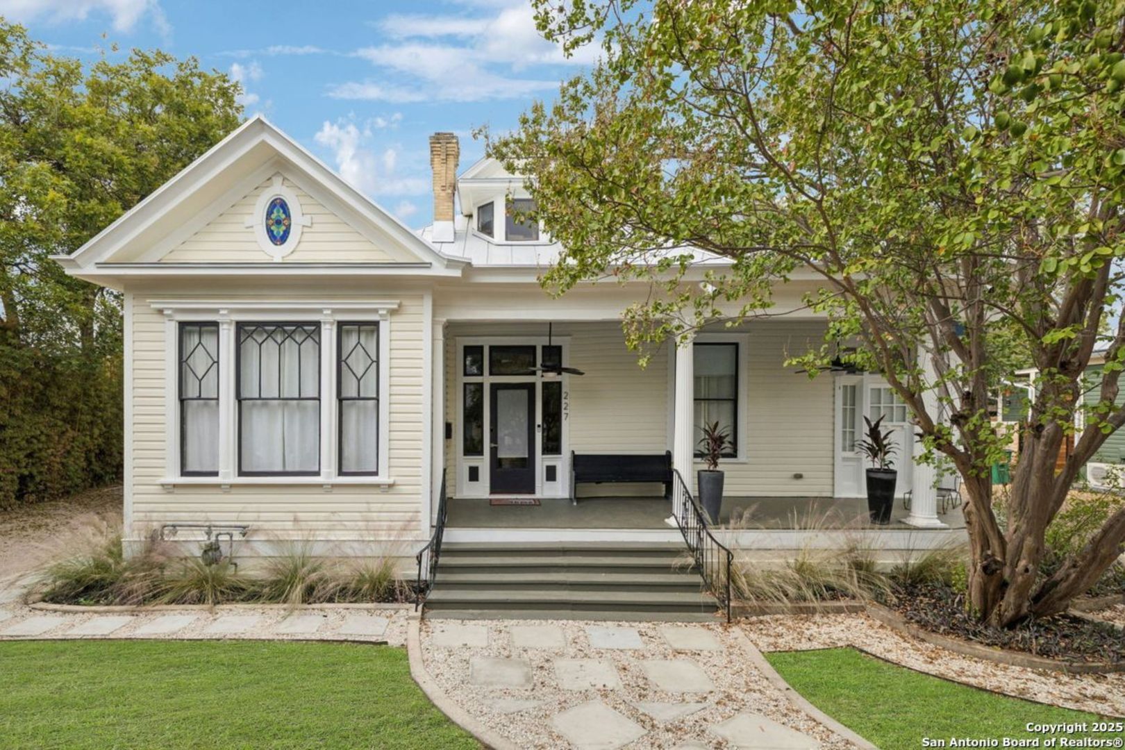 San Antonio Multiplex: 227 Claudia St Unit 1