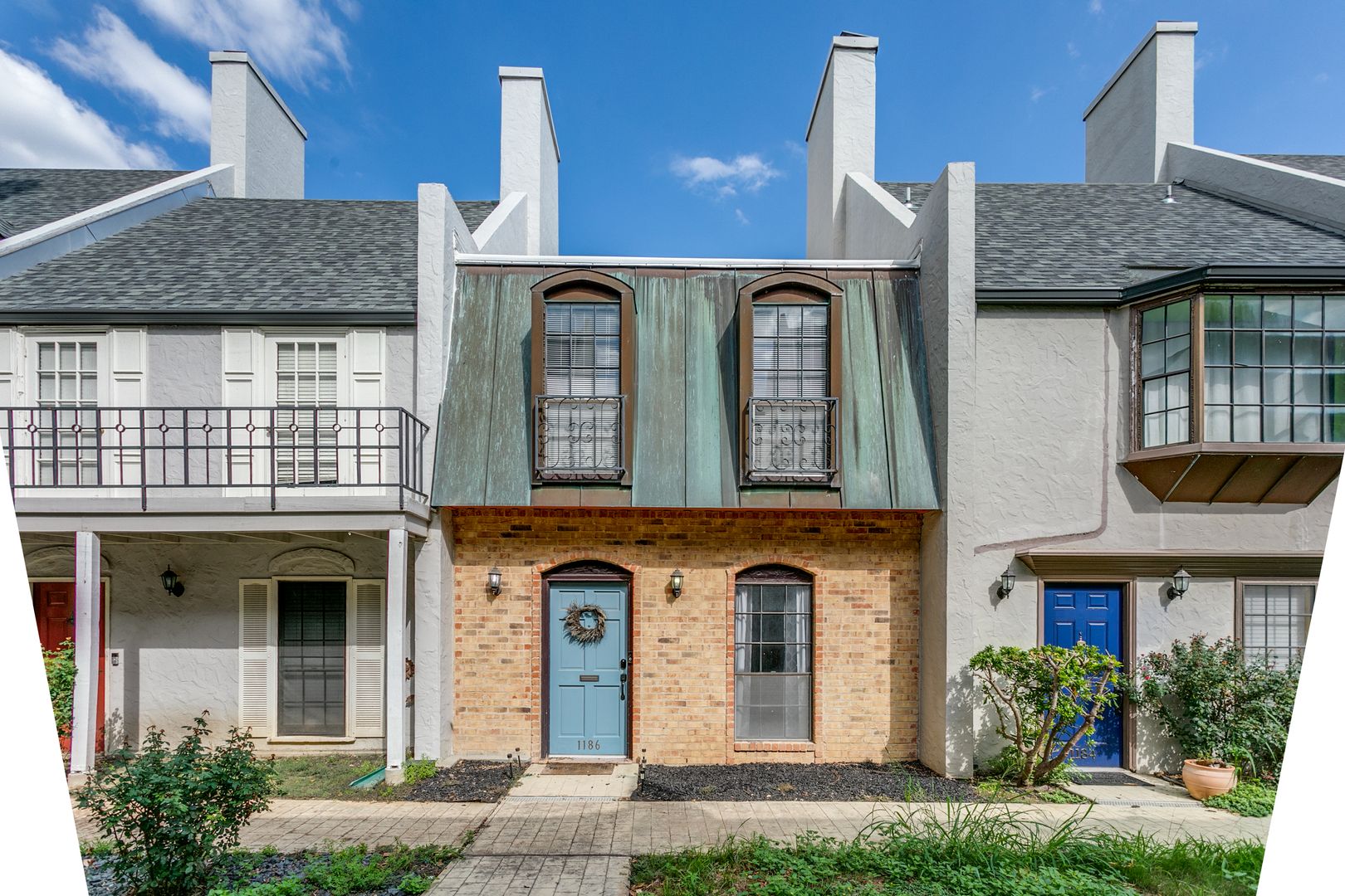 San Antonio House: 1186 Garraty Rd