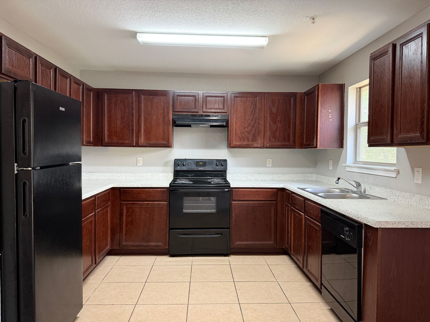 San Antonio Apartment: 14815 Judson Rd - 303