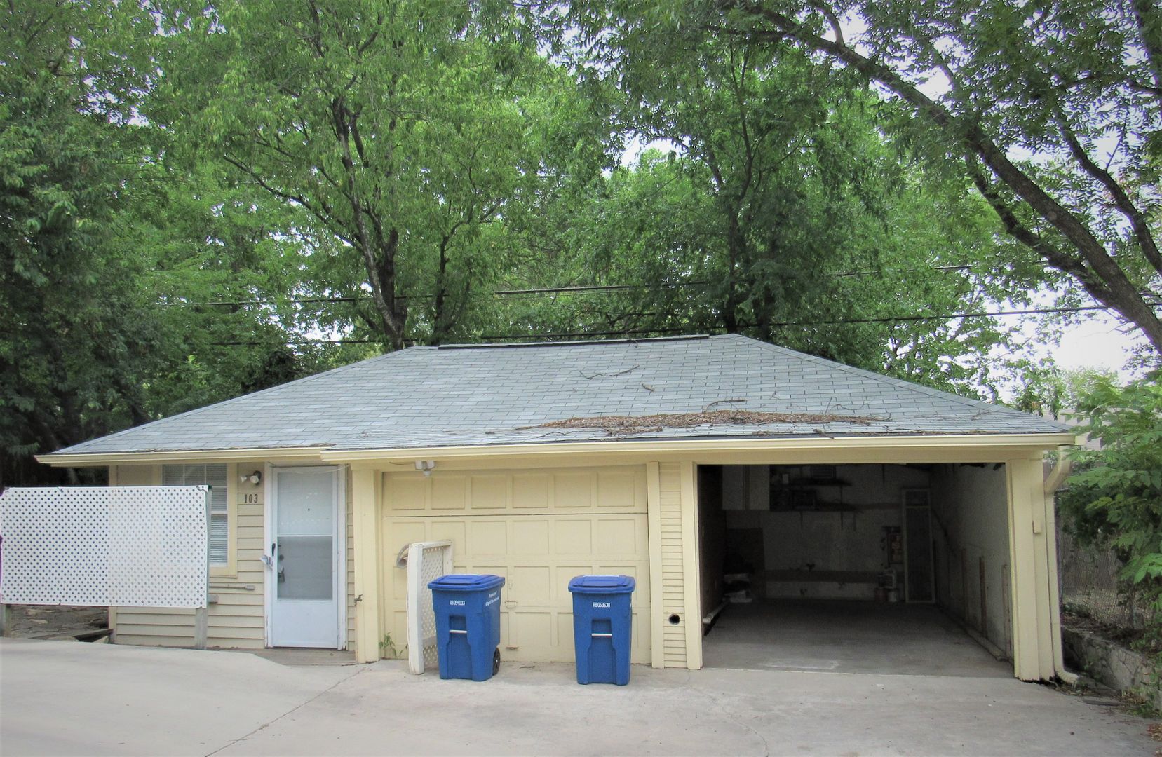 San Antonio Apartment: 311 E Rosewood Ave