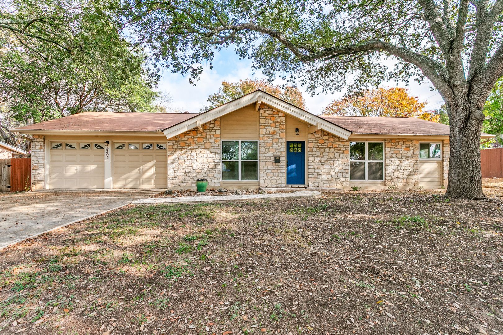 San Antonio House: 5302 Fair Ridge Dr