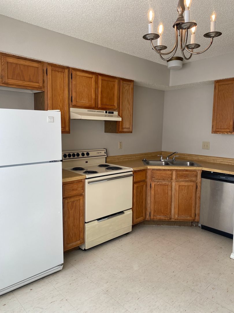 San Antonio Apartment: 4103 Lennox