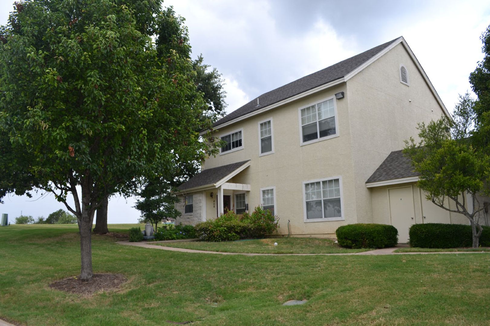 Marble Falls Apartment: 506 Gateway Pkwy