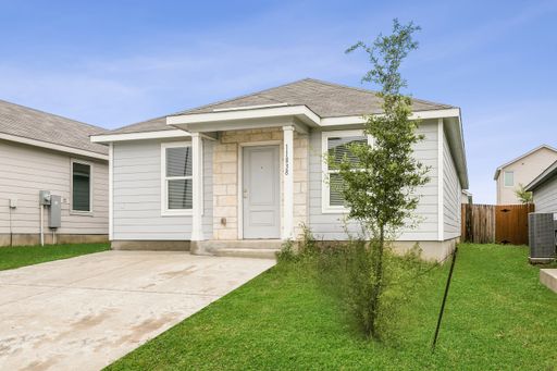 CHARMING 4-BEDROOM IN NEWLY CONSTRUCTED VALLE SOL