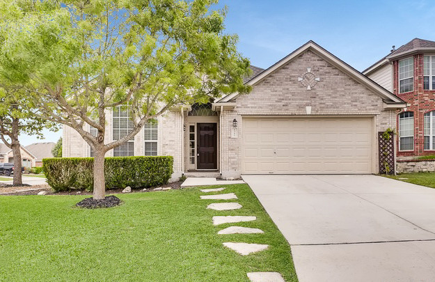 San Antonio House: 1342 Alpine Pond
