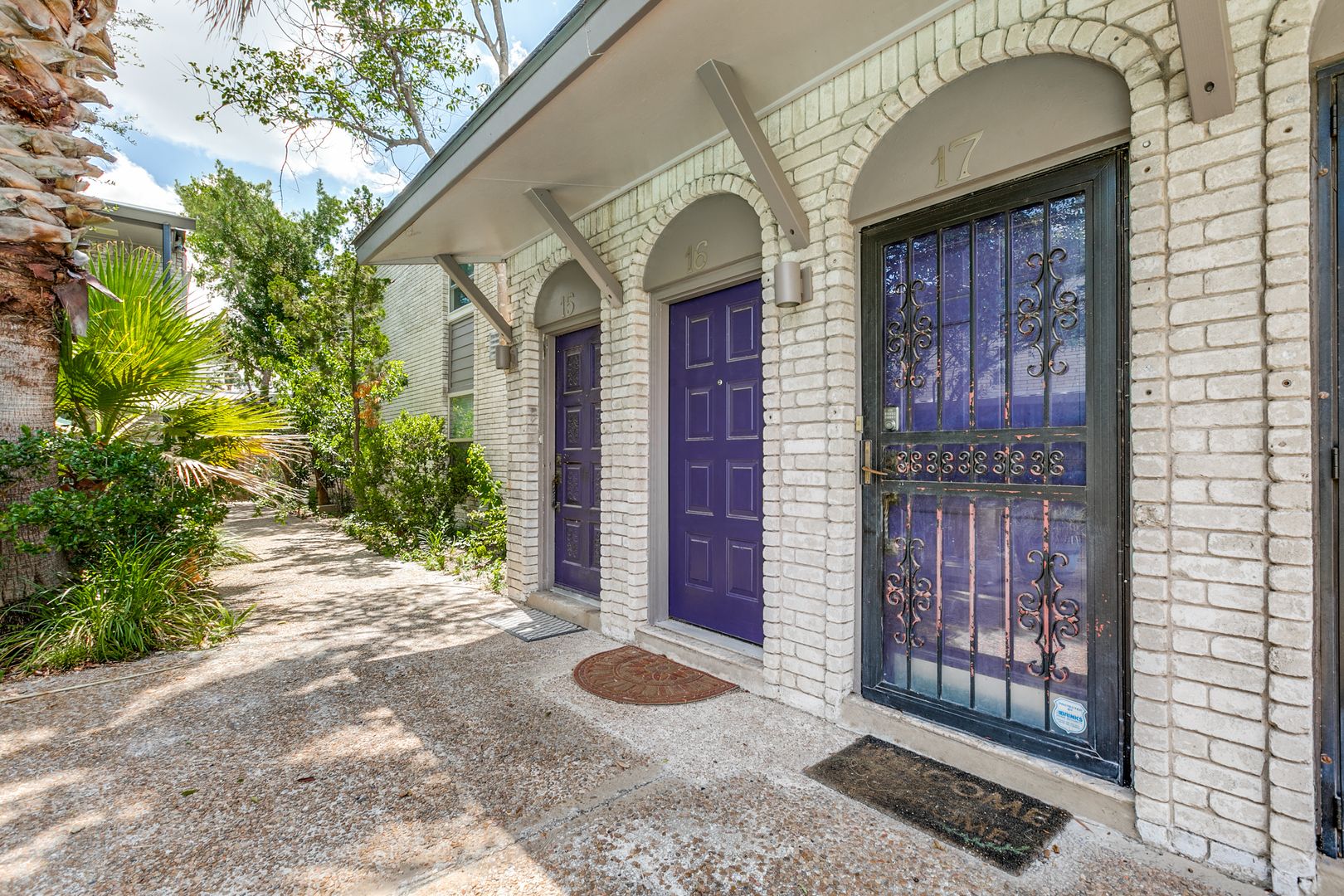 San Antonio House: 102 Vassar Ln Unit 17