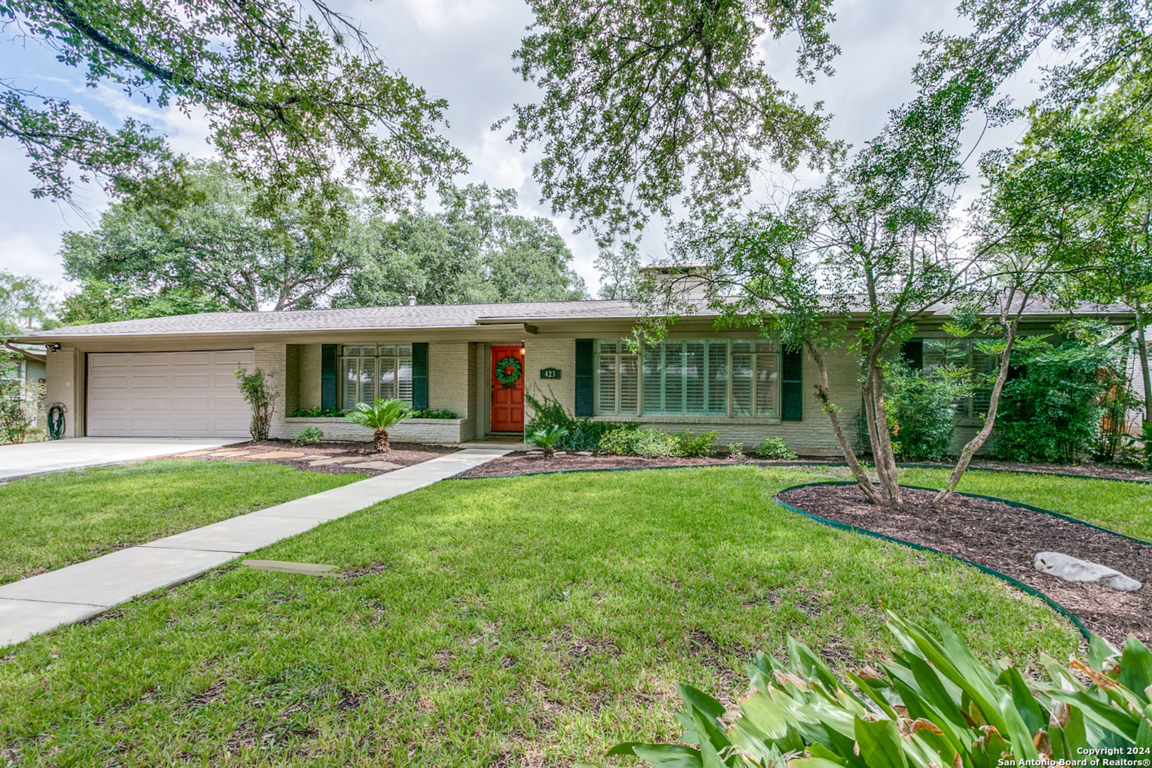 San Antonio House: 423 Northridge Dr