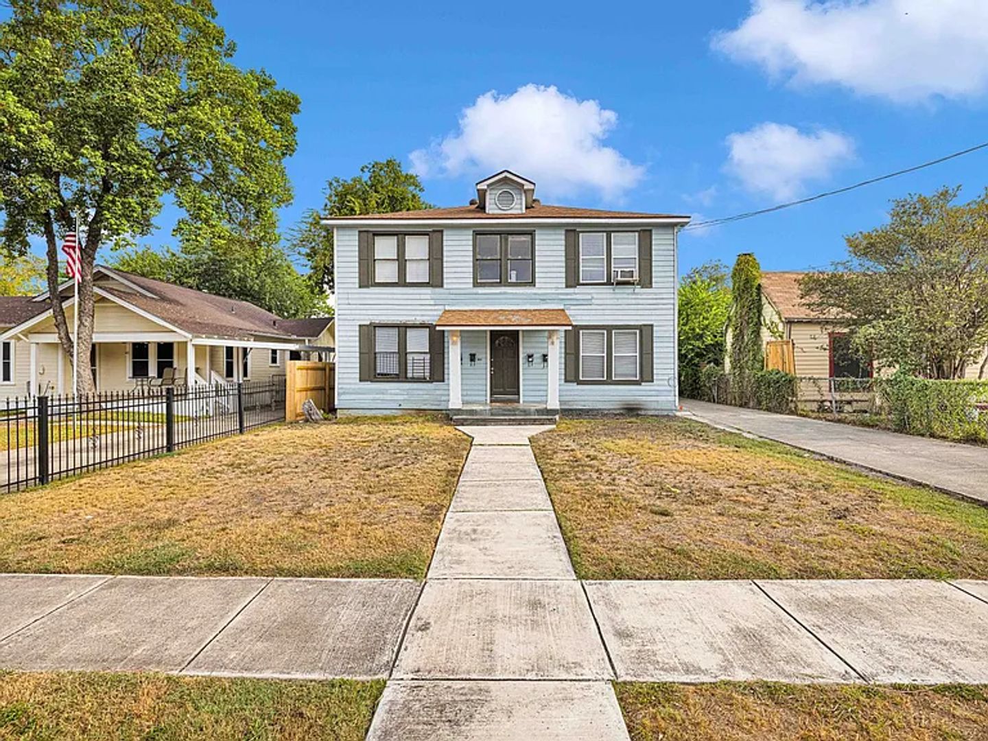 San Antonio Apartment: 1931 Cincinnati Ave