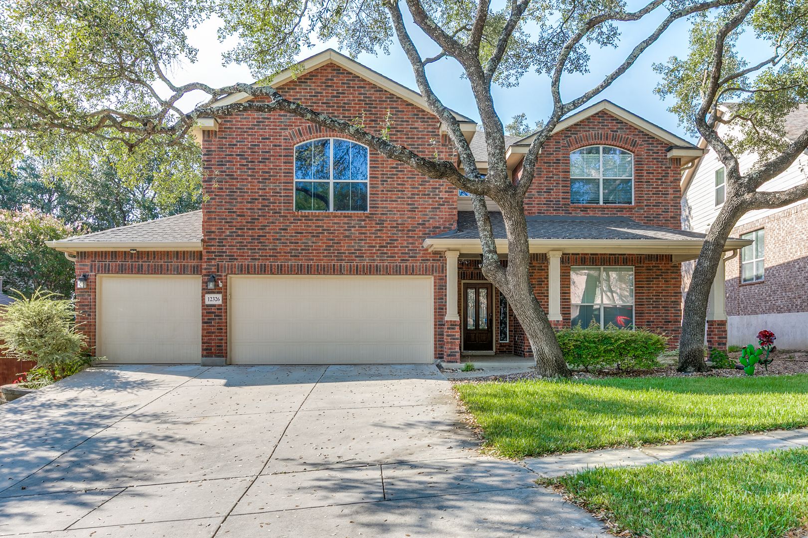 San Antonio House: 12326 Corsicana Mill